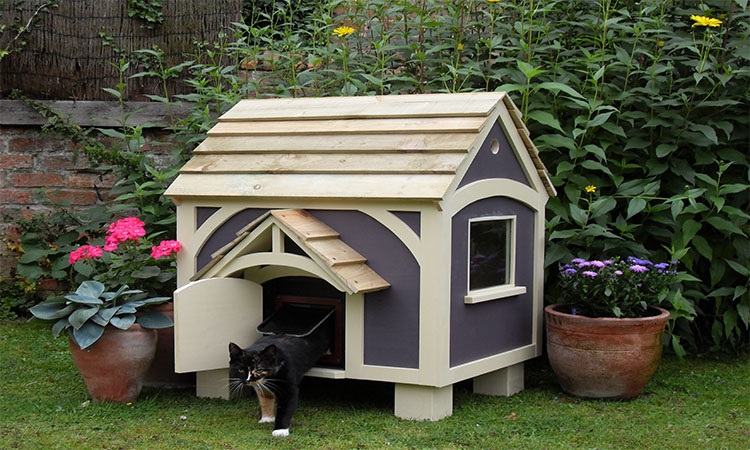 Wooden Cat Houses